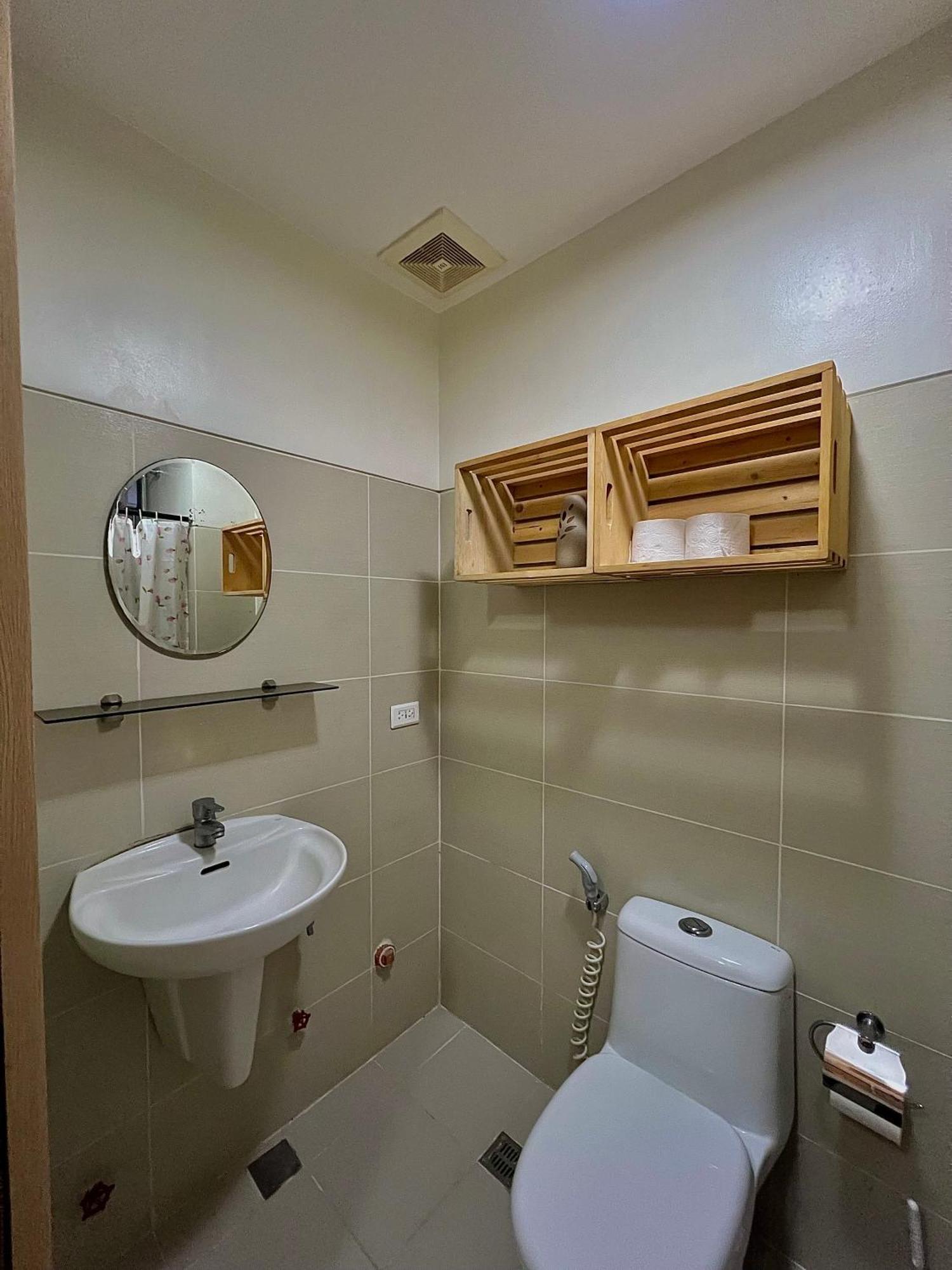 The Pallet House, Wind Residences Tagaytay Tagaytay City Esterno foto